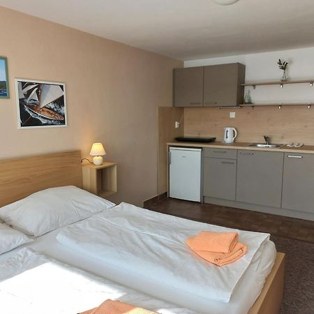 Pension Calla Dolni Vltavice Bagian luar foto