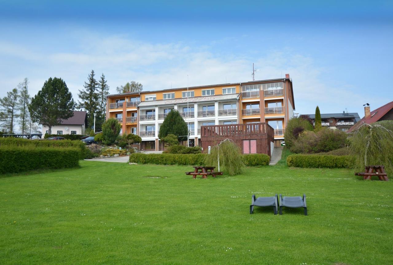 Pension Calla Dolni Vltavice Bagian luar foto