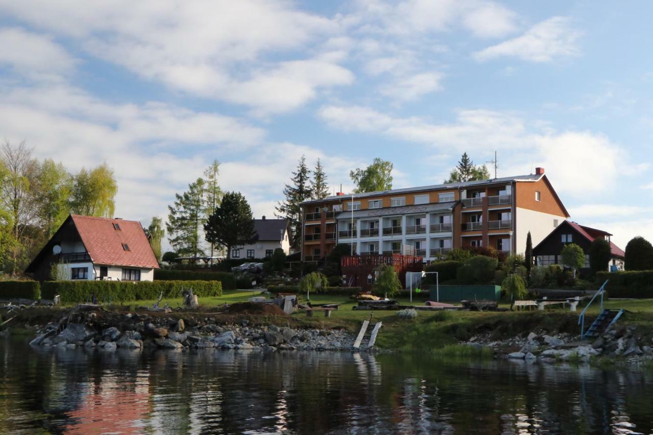 Pension Calla Dolni Vltavice Bagian luar foto