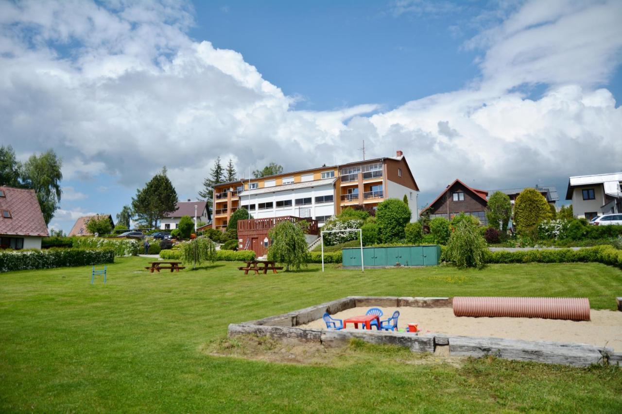 Pension Calla Dolni Vltavice Bagian luar foto